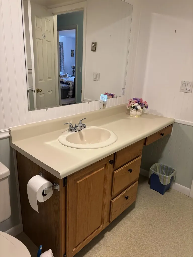 65 Smith Street Augusta ME 04330