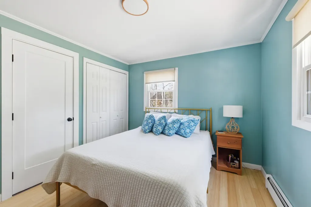 357 River Road Topsham ME 04086