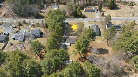 357 River Road Topsham ME 04086