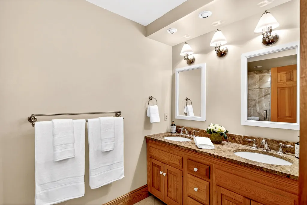 26 Harbor Drive Lincolnville ME 04849