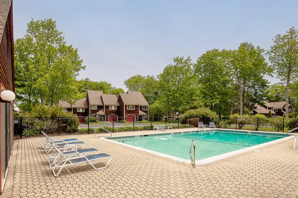 26 Harbor Drive Lincolnville ME 04849