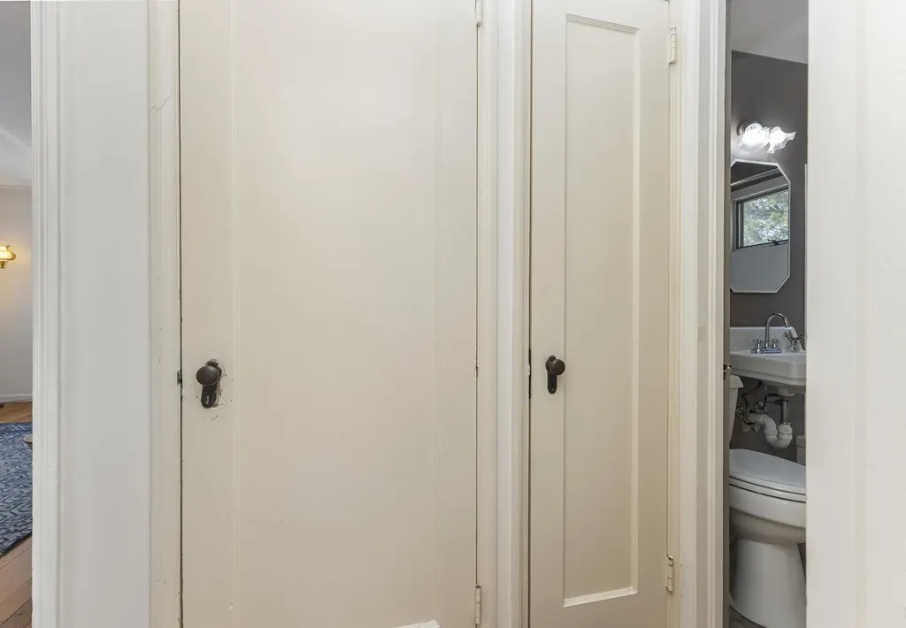 16 Meadow Way Cape Elizabeth ME 04107