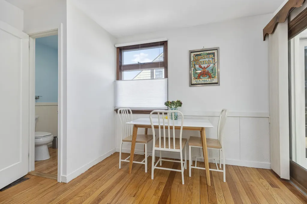 16 Meadow Way Cape Elizabeth ME 04107