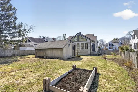 16 Meadow Way Cape Elizabeth ME 04107