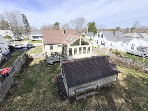 16 Meadow Way Cape Elizabeth ME 04107