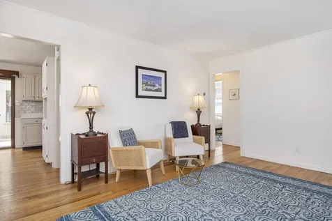 16 Meadow Way Cape Elizabeth ME 04107