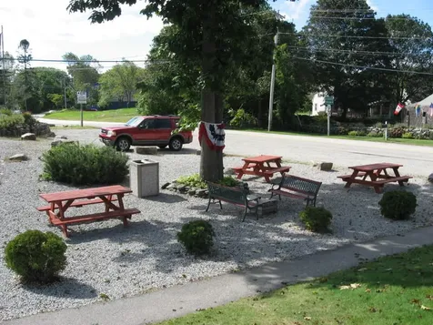 10 Shore Road York ME 03909