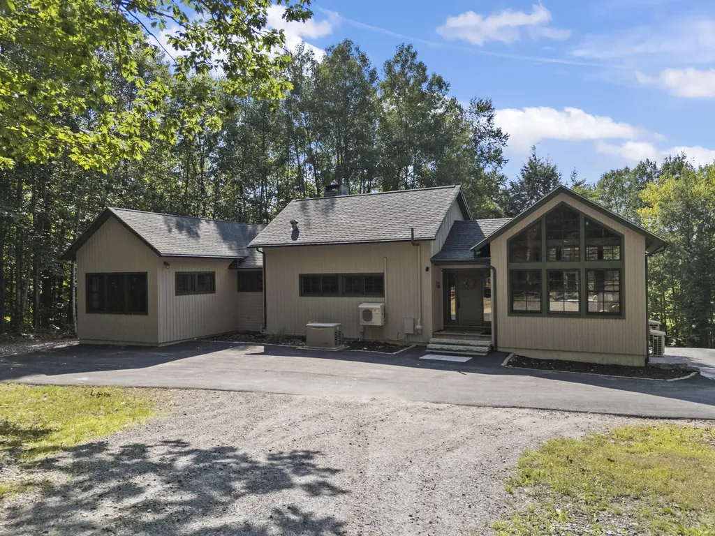87 Miller Road Casco ME 04015