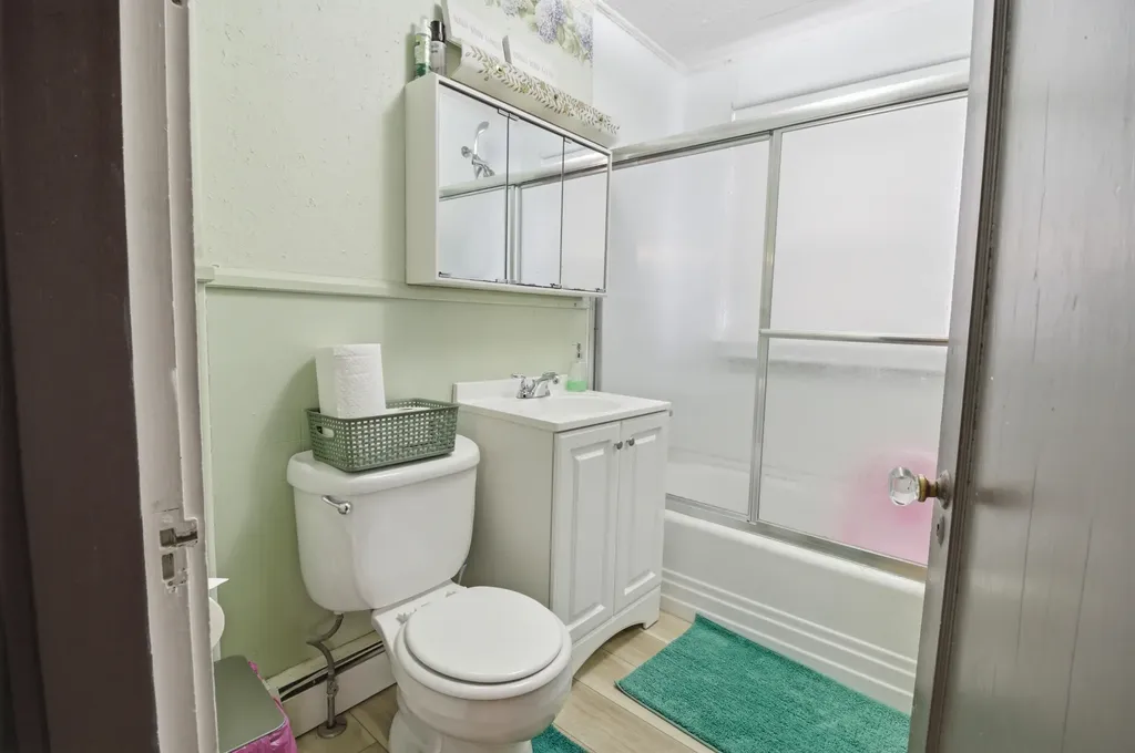 104 S Main Street Auburn ME 04210
