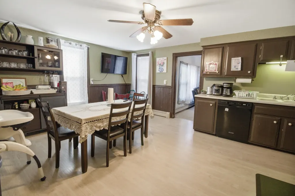 104 S Main Street Auburn ME 04210
