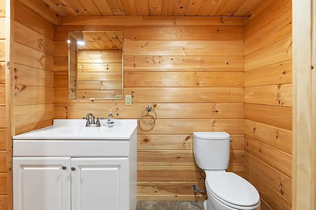 14 Beech Ridge Road Dresden ME 04342