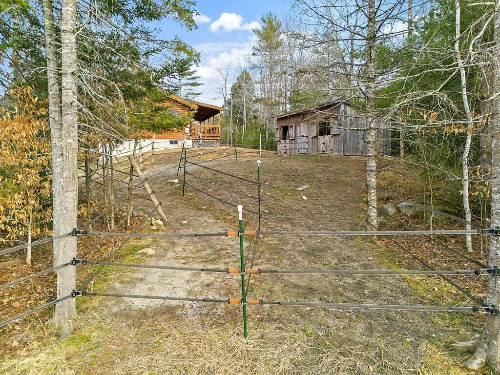 14 Beech Ridge Road Dresden ME 04342