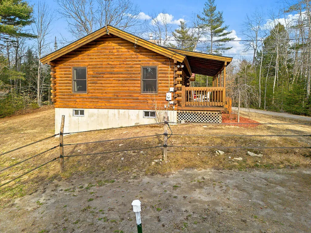 14 Beech Ridge Road Dresden ME 04342