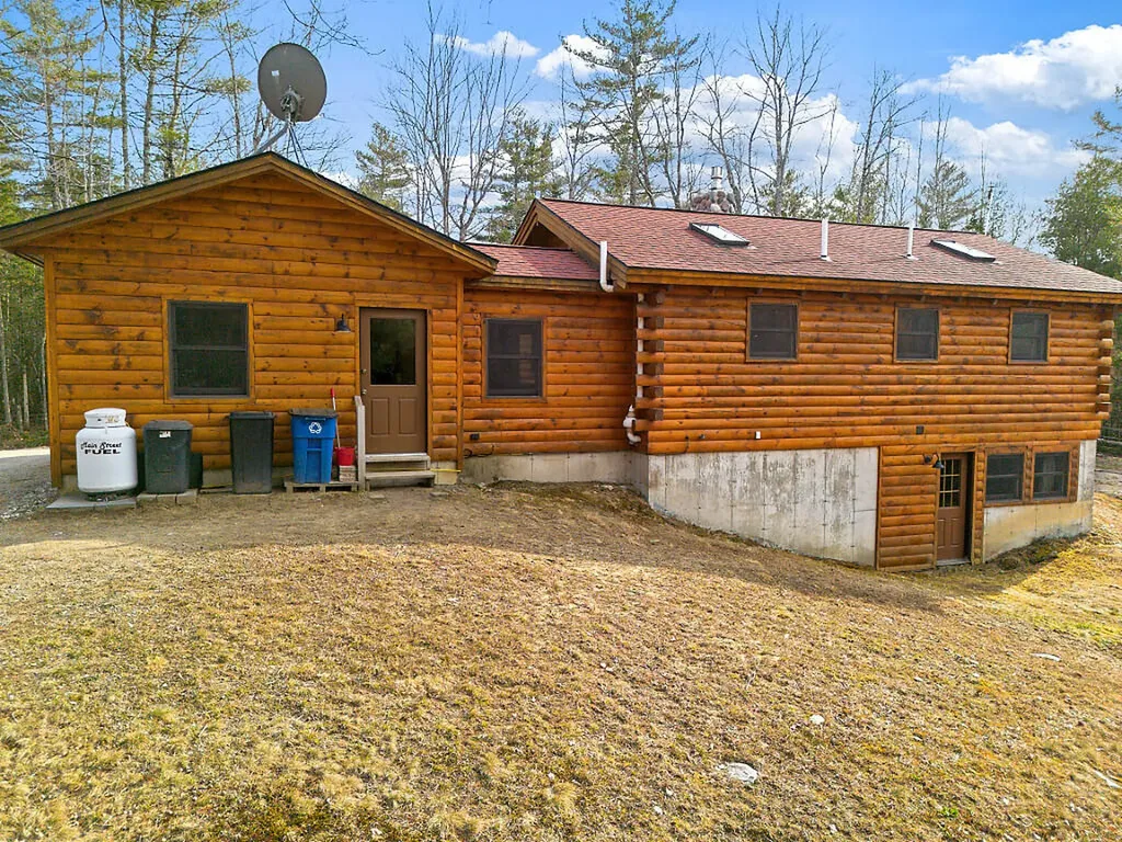 14 Beech Ridge Road Dresden ME 04342