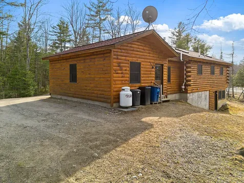 14 Beech Ridge Road Dresden ME 04342