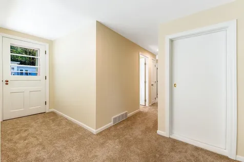 15 Moore Avenue Auburn ME 04210