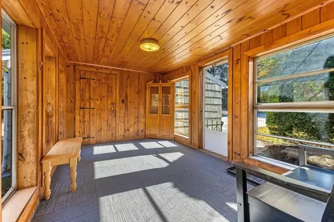 15 Moore Avenue Auburn ME 04210