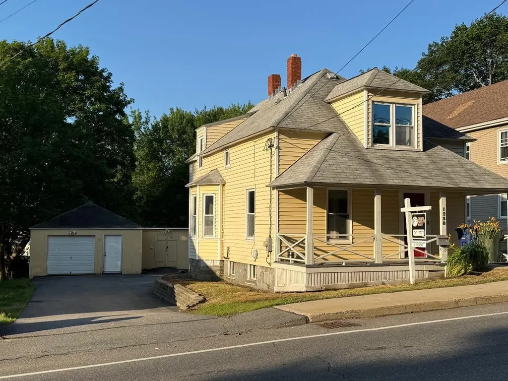 1238 Broadway South Portland ME 04106