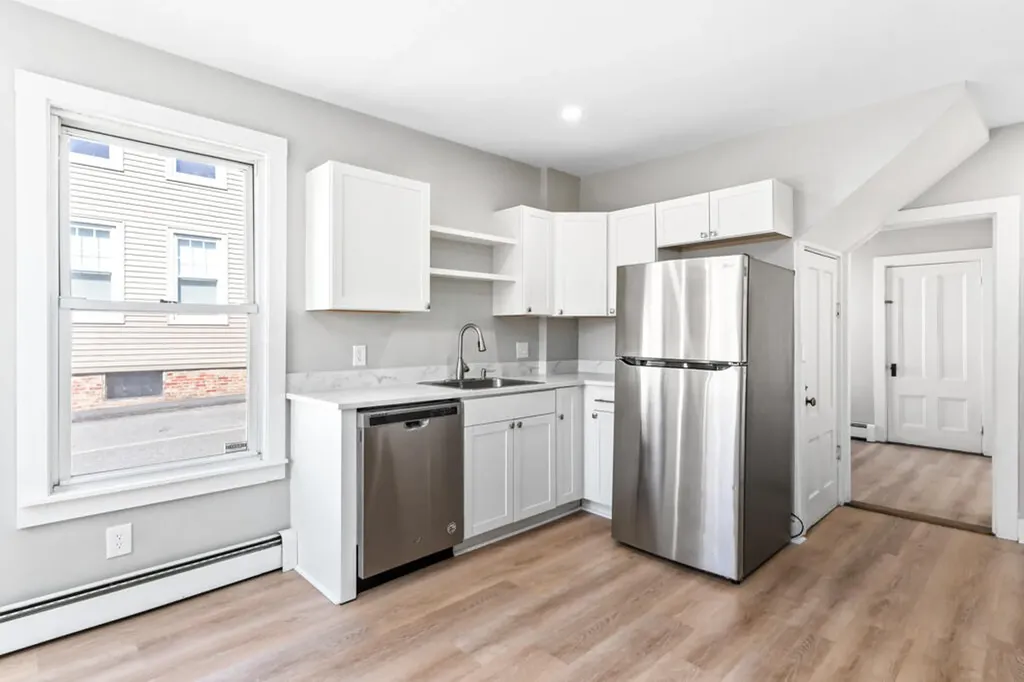 1238 Broadway South Portland ME 04106