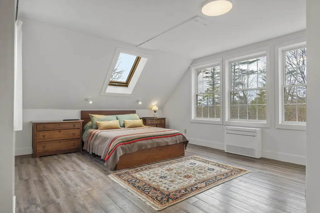 180 Ridge Road Newcastle ME 04553