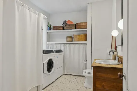 180 Ridge Road Newcastle ME 04553