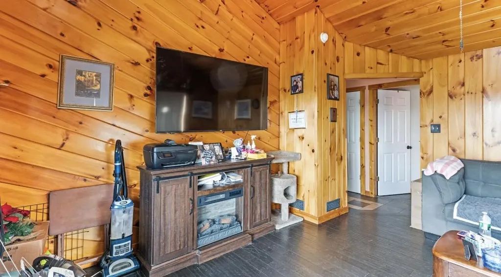 33 Webster Road Greene ME 04236