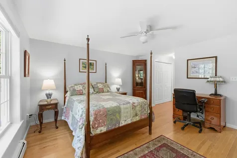 7 Cambridge Court Kennebunk ME 04043