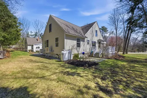 7 Cambridge Court Kennebunk ME 04043
