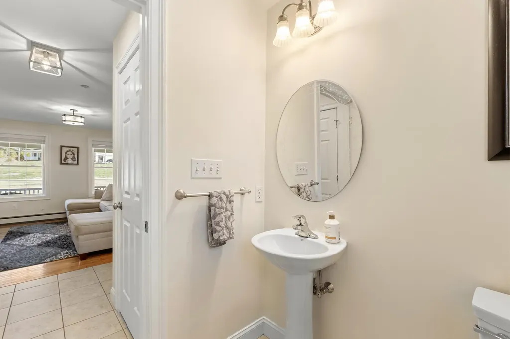 9 Winding Brook Way Gorham ME 04038