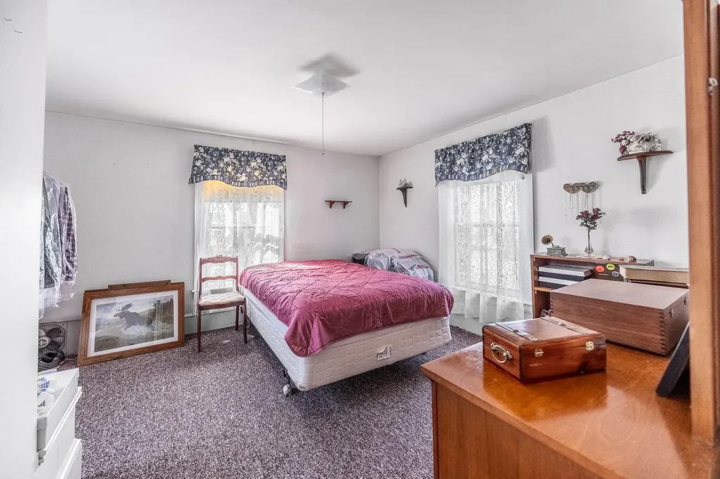 15 Lane Street Bangor ME 04401