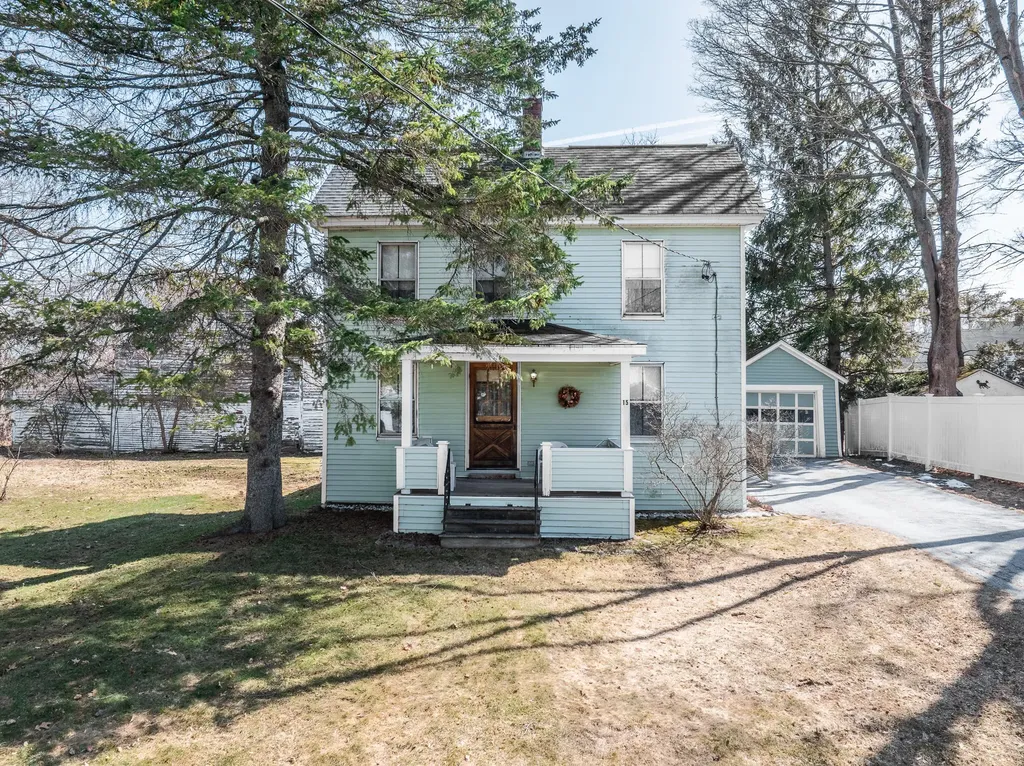 15 Lane Street Bangor ME 04401