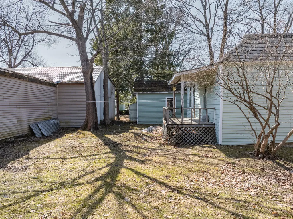15 Lane Street Bangor ME 04401