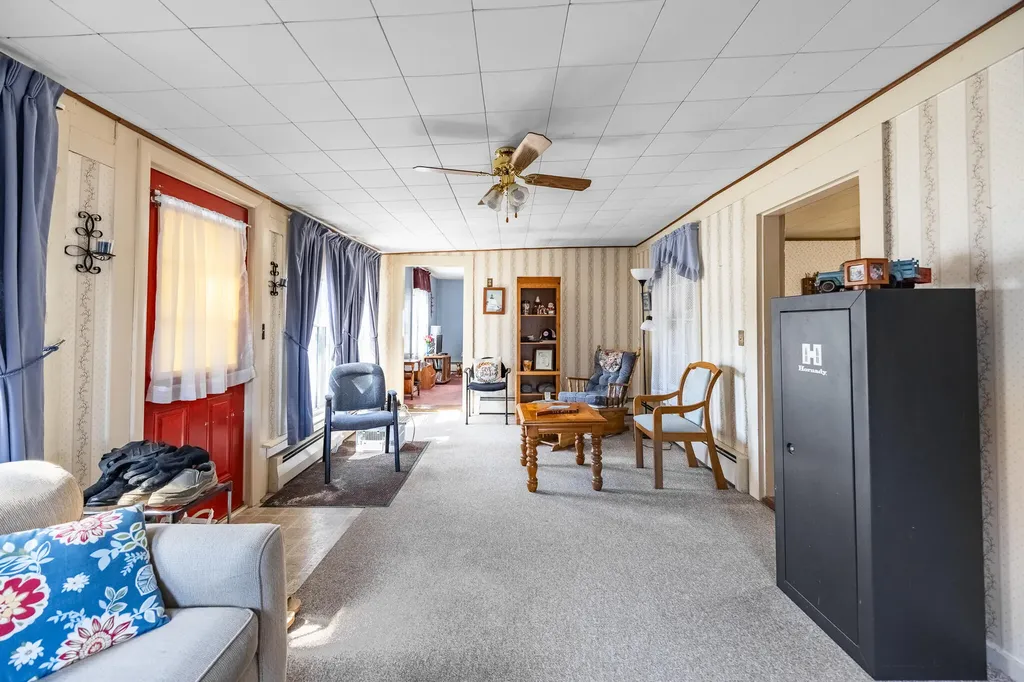 15 Lane Street Bangor ME 04401