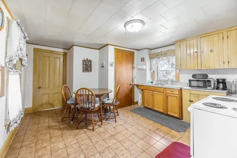 15 Lane Street Bangor ME 04401