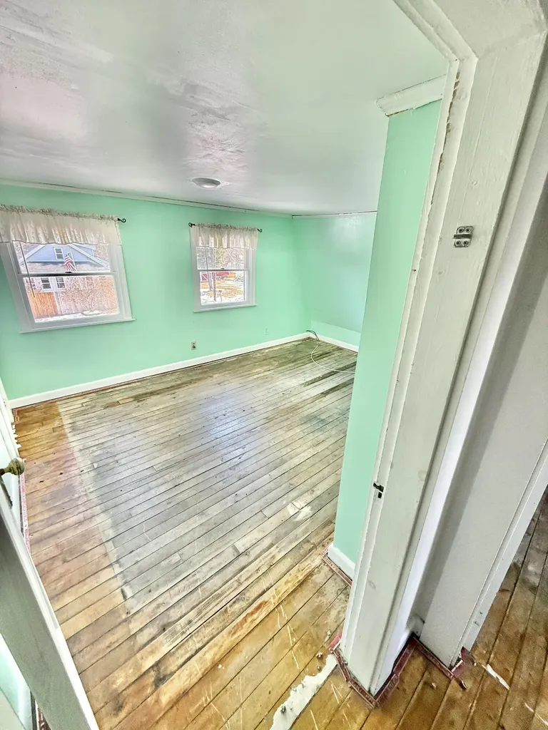 31 Delmont Street Presque Isle ME 04769