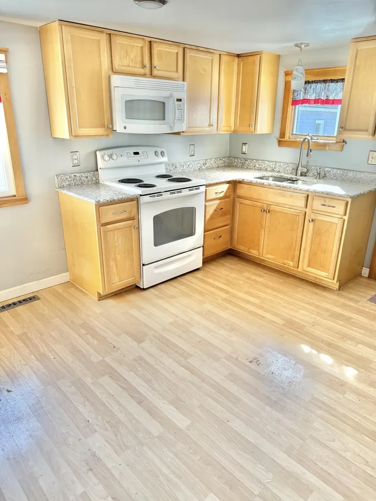 31 Delmont Street Presque Isle ME 04769