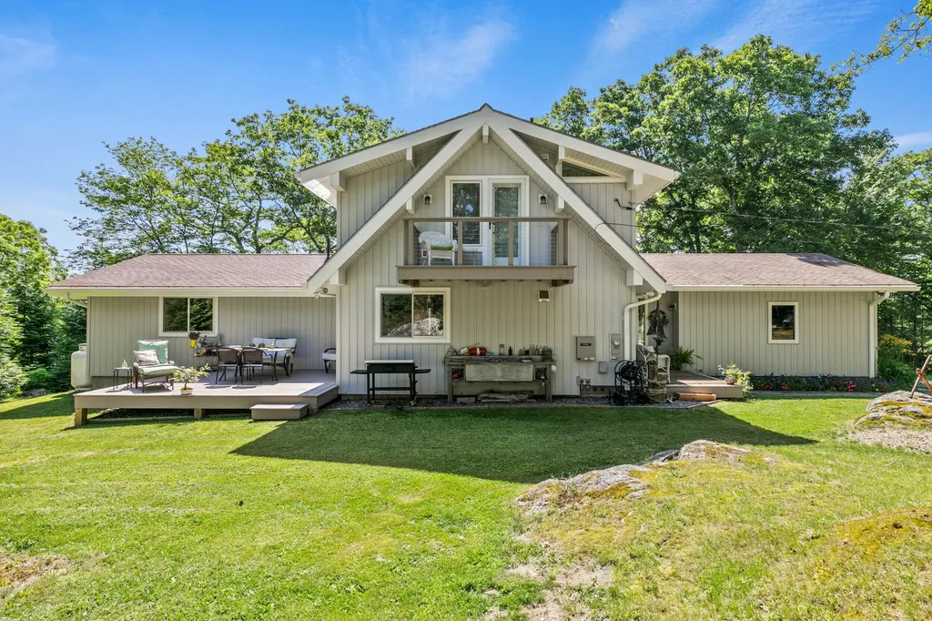 43 Dromore View Phippsburg ME 04562