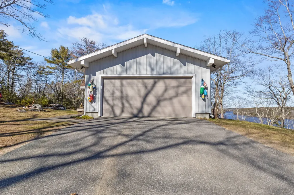 43 Dromore View Phippsburg ME 04562