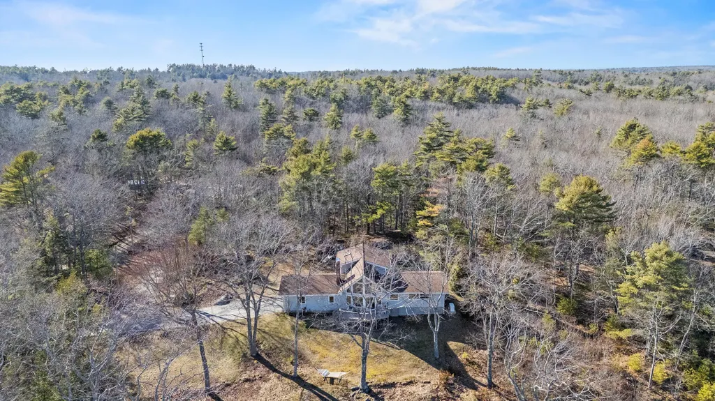 43 Dromore View Phippsburg ME 04562