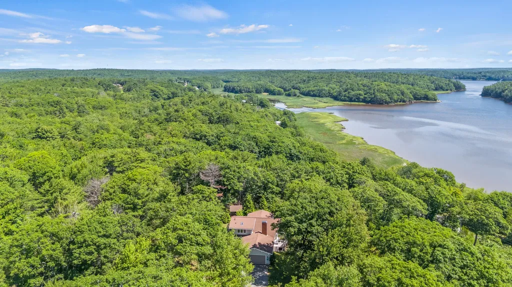 43 Dromore View Phippsburg ME 04562