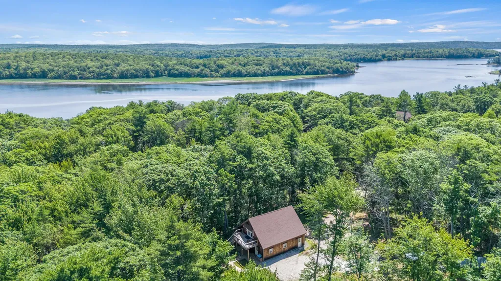 43 Dromore View Phippsburg ME 04562