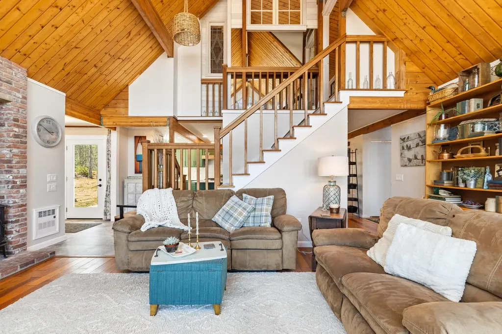 43 Dromore View Phippsburg ME 04562