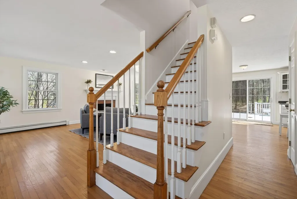 9 Hidden Creek Drive Scarborough ME 04074