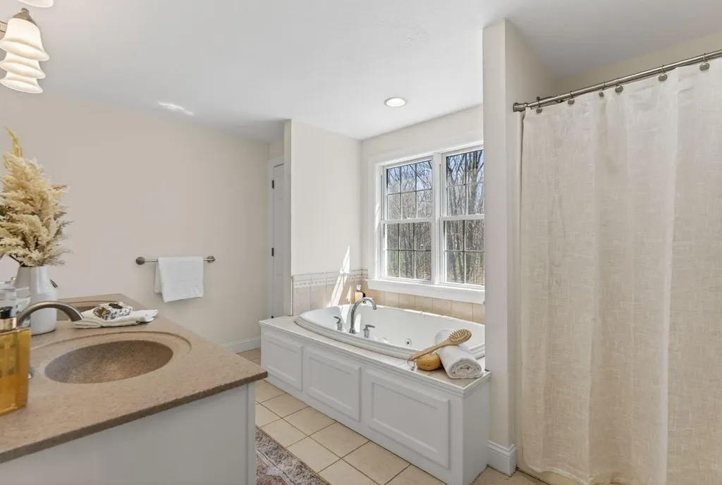 9 Hidden Creek Drive Scarborough ME 04074