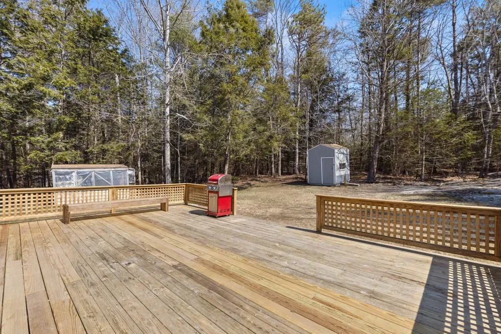 115 Bragdon Road Freeport ME 04032