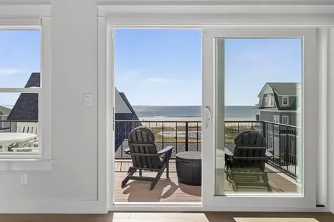 2 Schooner Way Old Orchard Beach ME 04064