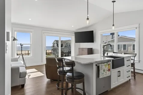2 Schooner Way Old Orchard Beach ME 04064