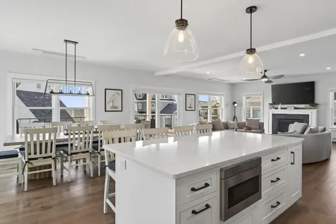 2 Schooner Way Old Orchard Beach ME 04064