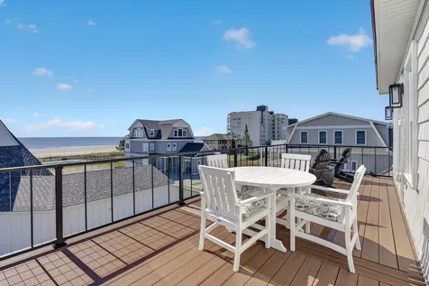 2 Schooner Way Old Orchard Beach ME 04064