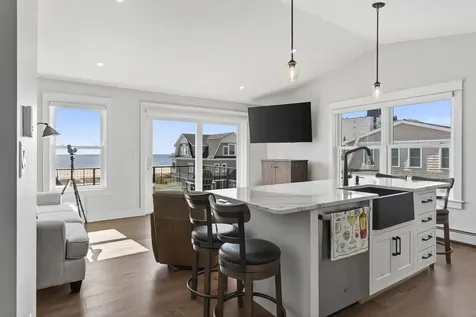 2 Schooner Way Old Orchard Beach ME 04064